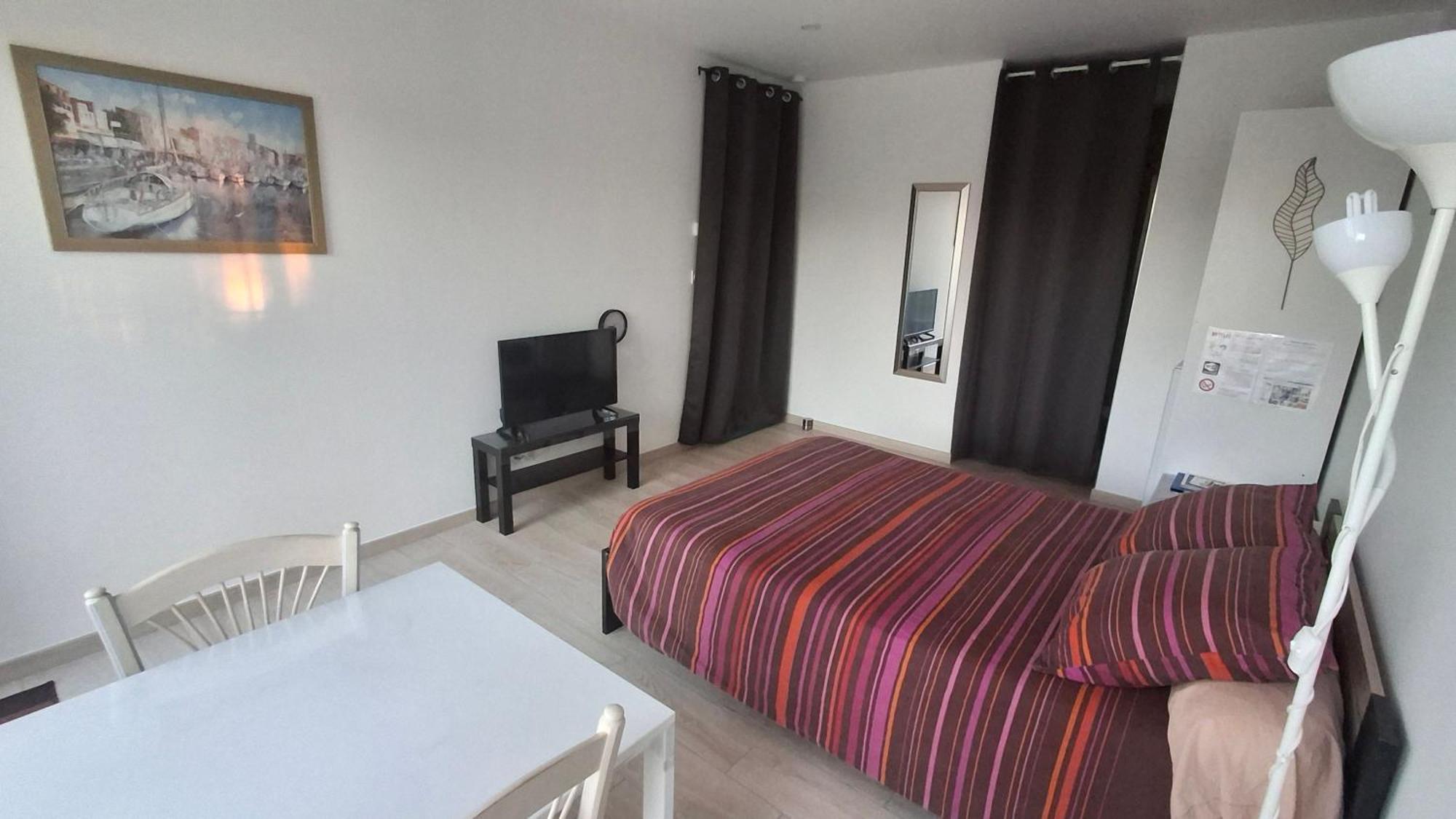 Le Studio Des 3 Moulins Sigean Exteriör bild